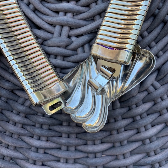 *SOLD* Vintage 80s Silver & Turquoise Chain Belt - Picture 3 of 6